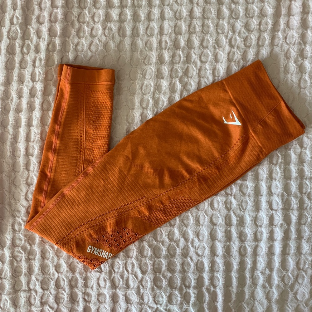 Gymshark orange flawless knit - medium